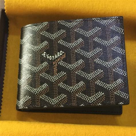 goyard wallet grey|goyard men's wallet price.